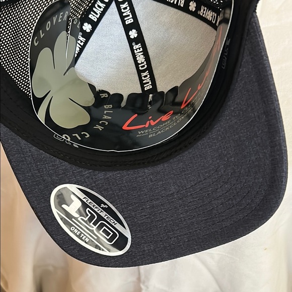 Black Clover Men's Black Gray and red Hat - Picture 9 of 13